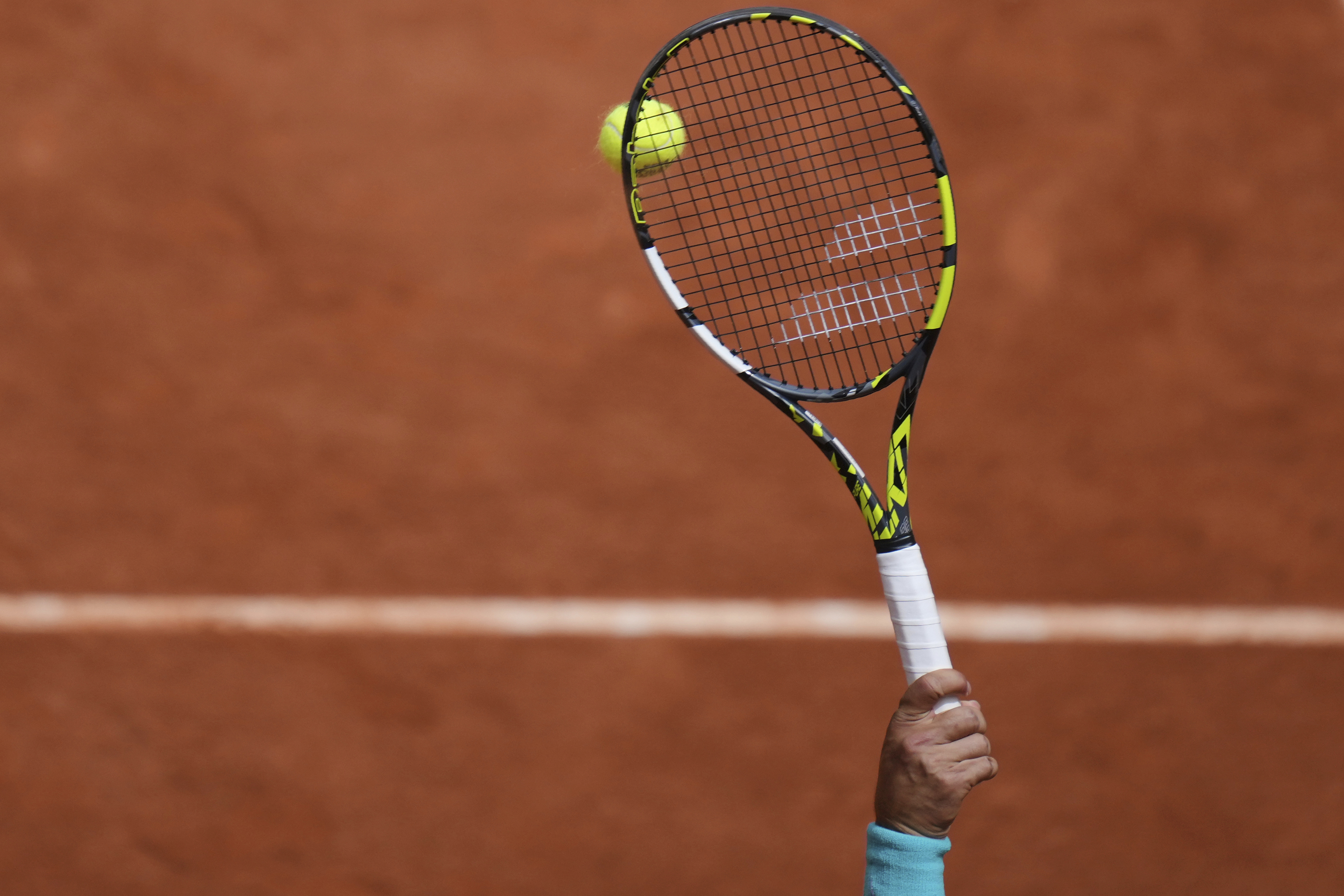 La raqueta de Alcaraz, ante Zeppieri, el pasado lunes.